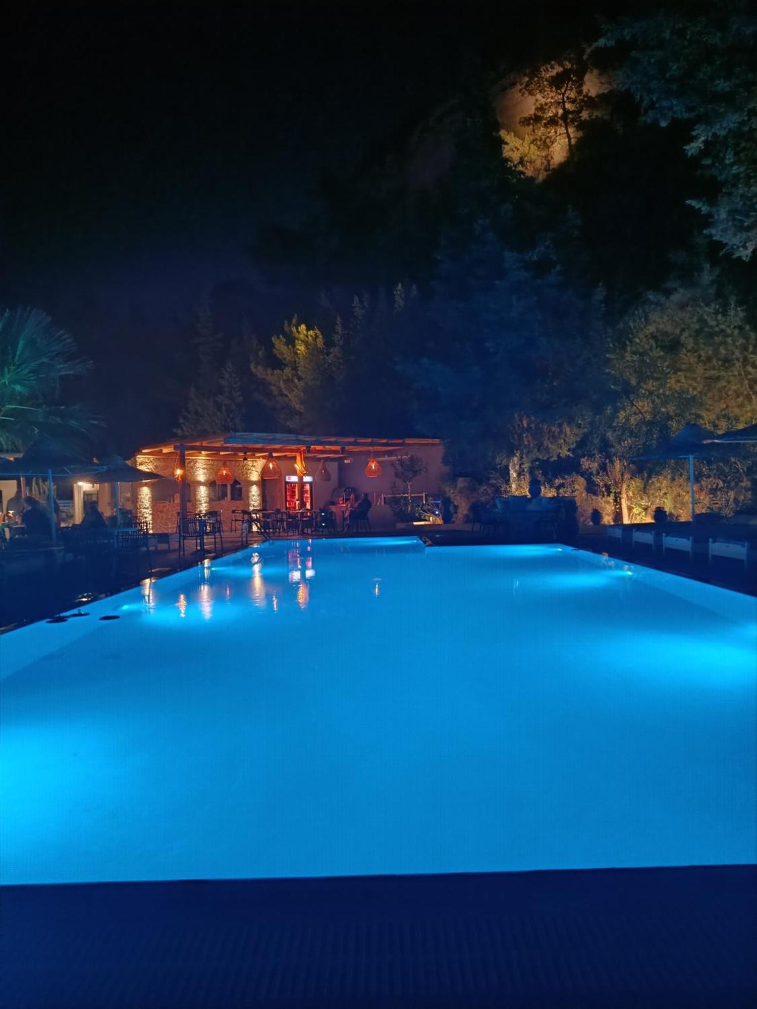 Pine Trees Art Hotel Ixia  Exterior foto