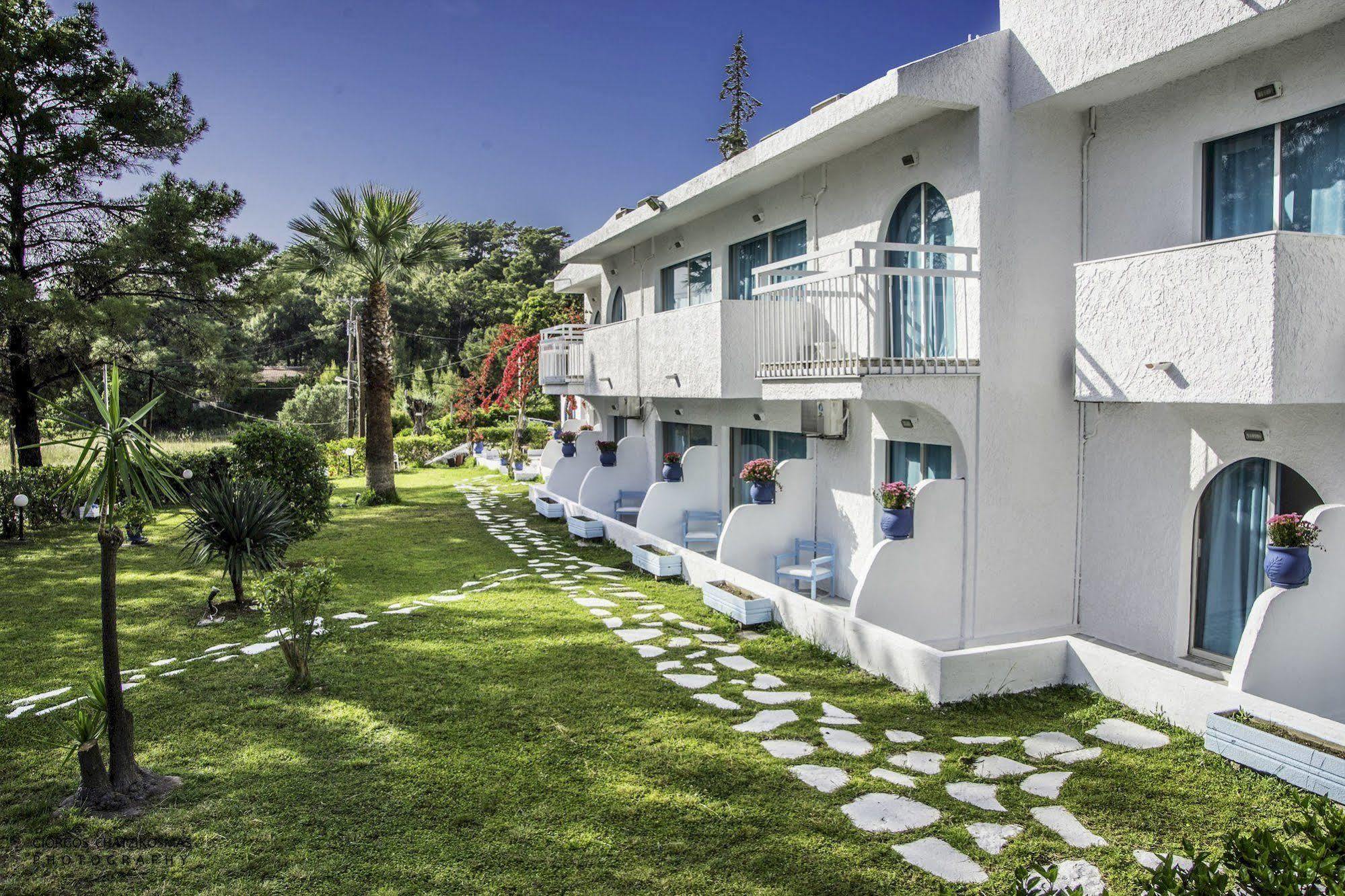 Pine Trees Art Hotel Ixia  Exterior foto